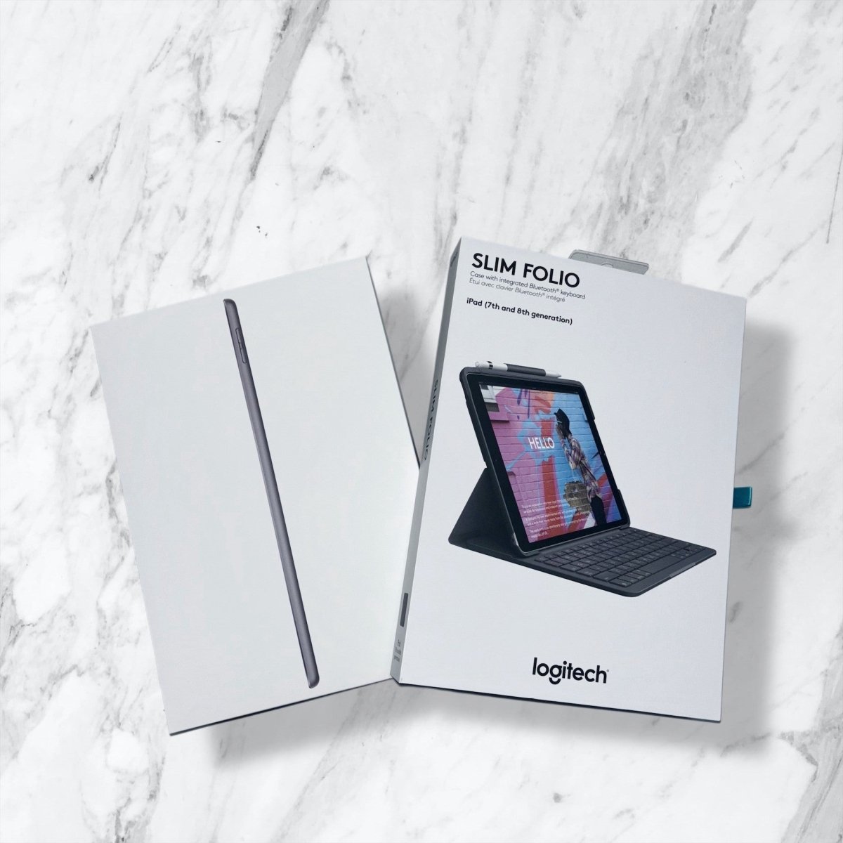 Apple iPad 10.2" 9th Gen 256GB Wi - Fi+Cellular (2021) Brand New w/ Logitech Keyboard - ReDial