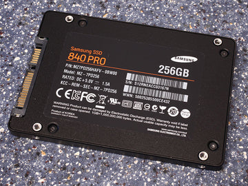 Samsung SSD 840 PRO Internal Hard Drive | Used